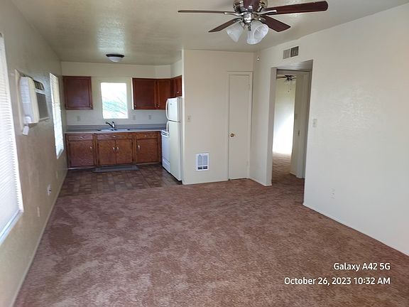 2nd image of 813 N 8th Ave APT B2