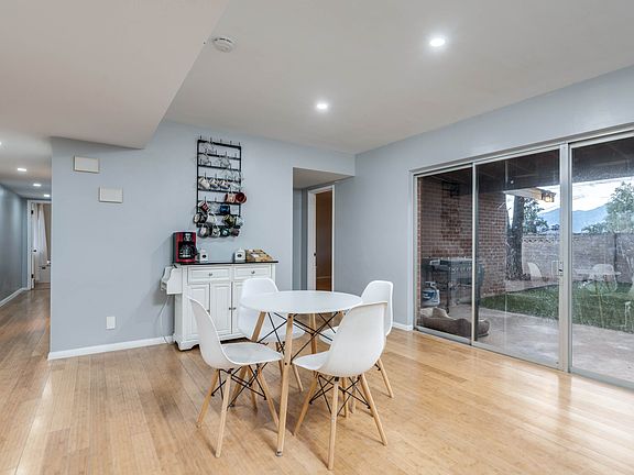 4th image of 1347 Cardinal Ave