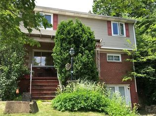 26 Sunnyside Ave, Carnegie, PA 15106