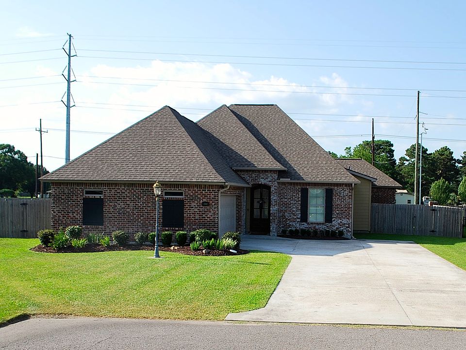 1st image of 1382 N Dietrich Loop