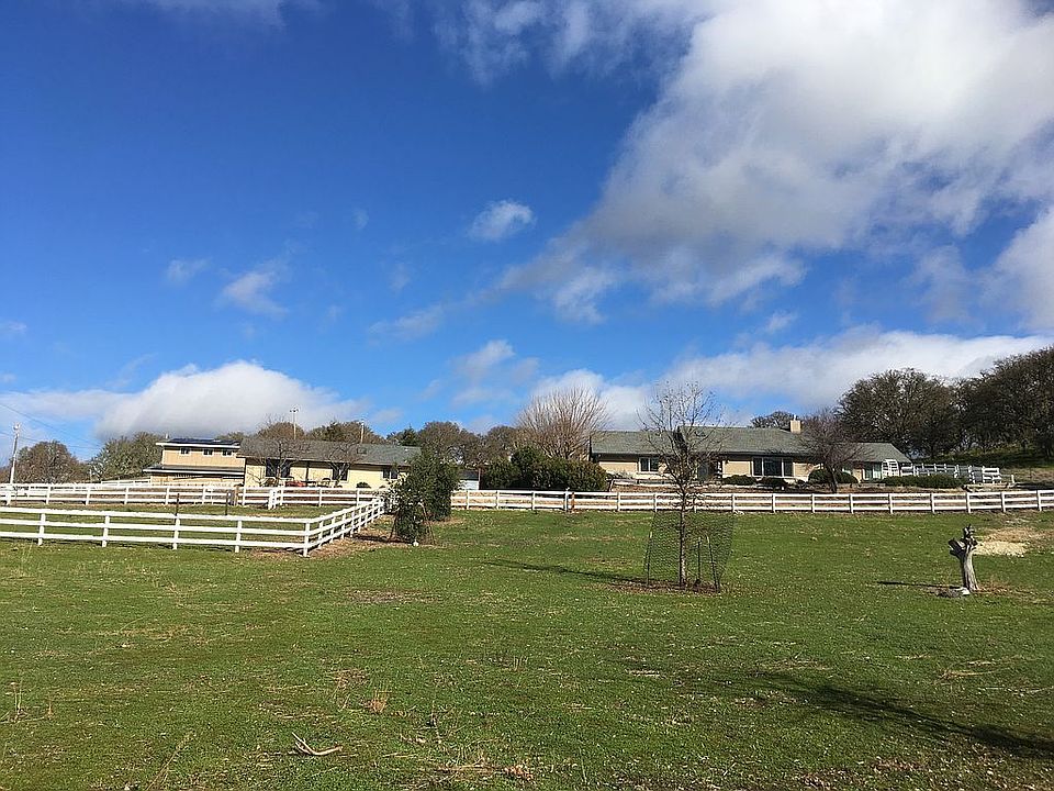 Two homes on 2.5 Acres