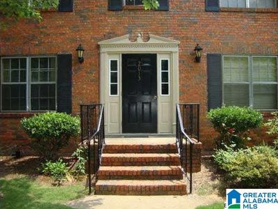 2013 Montreat Pkwy APT C, Vestavia Hills, AL, 35216