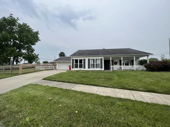 1027 Saxony Rd, Columbus, OH 43207