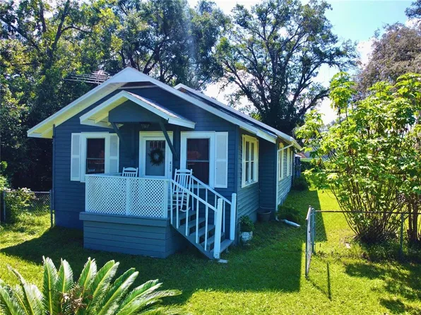 425 2nd St, Polk City, FL 33868