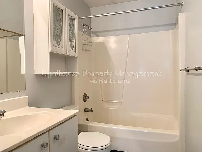 1324 S Hanover St #2 — Photo 5