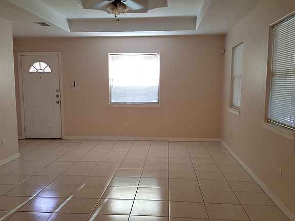 2nd image of 1700 W Bronze St APT 3
