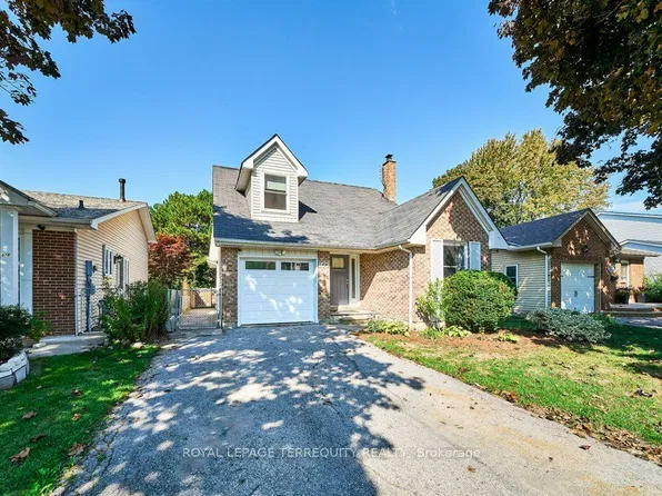 872 Finley Ave, Ajax, ON L1S 3R9