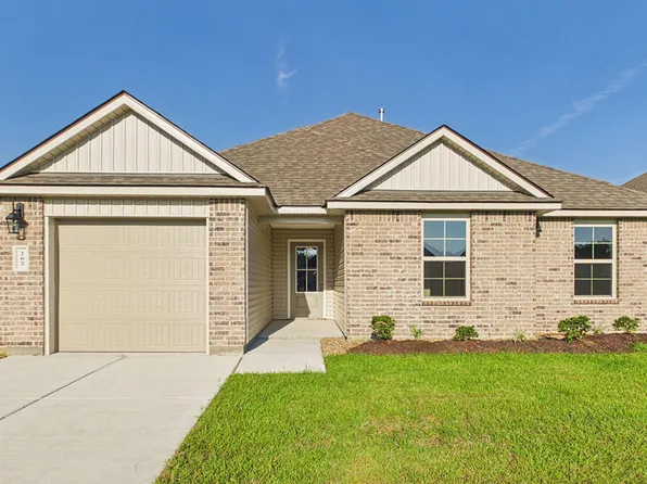 202 Red Pine Dr, Lafayette, LA 70501