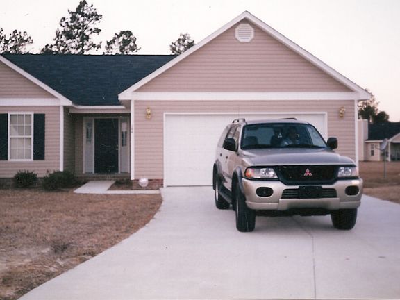 3rd image of 106 Yaupon Ct