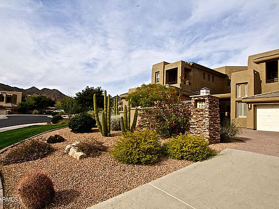 3rd image of 14850 E GRANDVIEW Drive #221