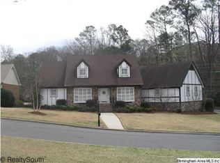 711 Colony Cir, Homewood, AL 35209