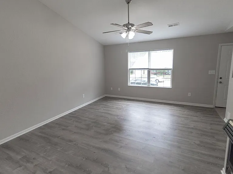1330 Godas Dr — Photo 6