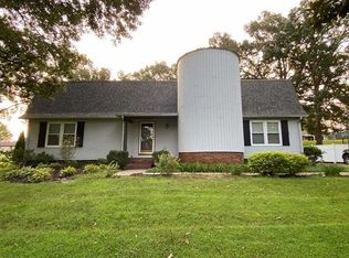 1321 Valley Rd, Benton, KY 42025