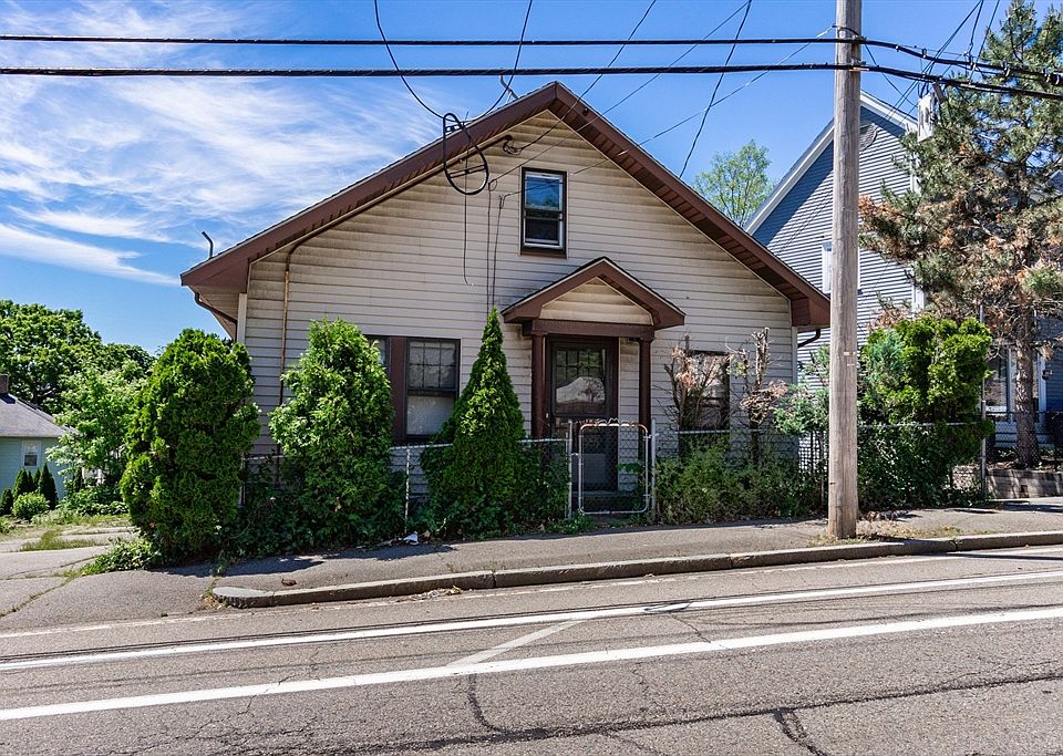 1st image of 40 Quarry St