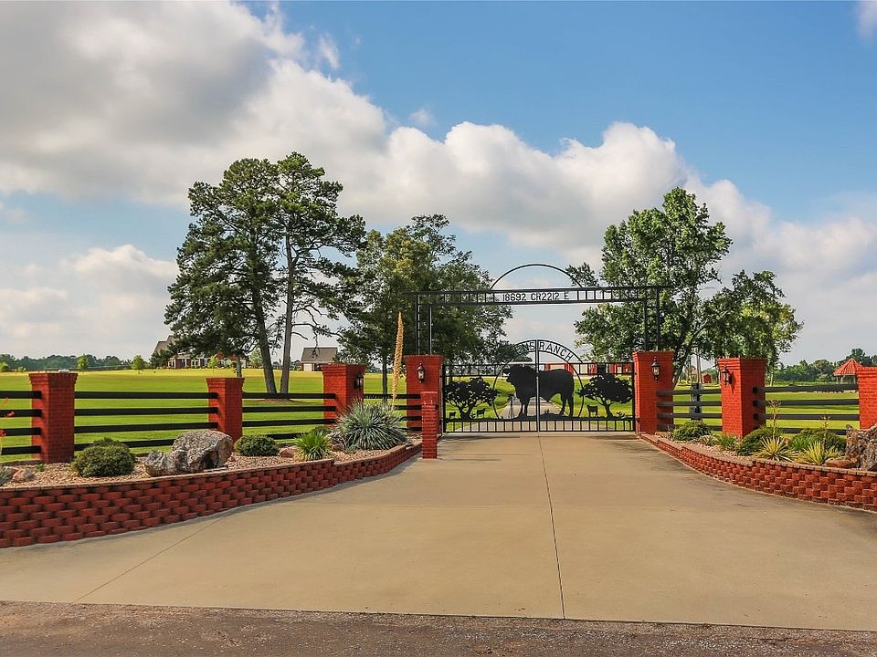 18692 C R2212, Tatum, TX 75691 MLS 20312680 Zillow