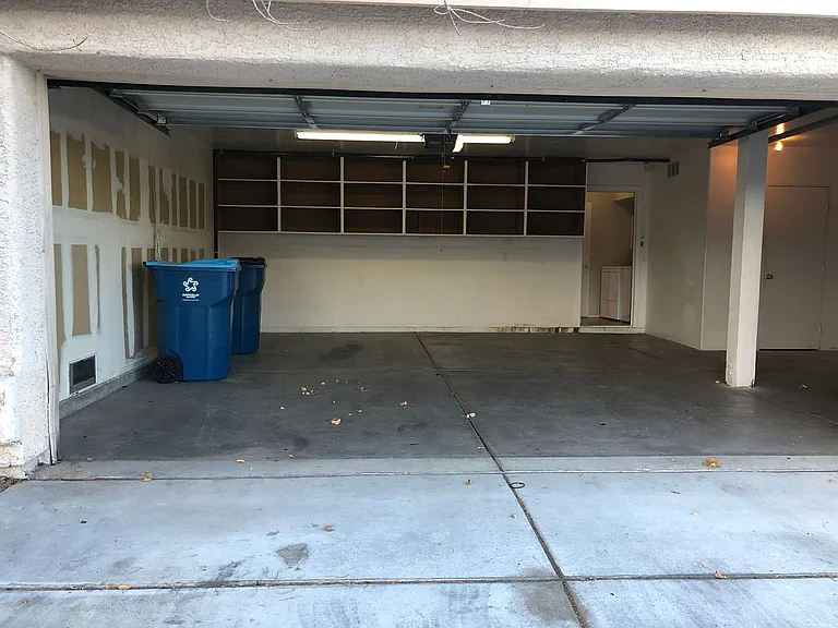 9724 Sandmist Ave #1 — Photo 28