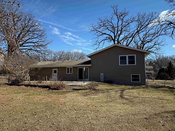 5th image of 11392 Edgemere Ter