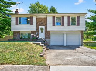 4778 Shadowood Ct, Cincinnati, OH 45244