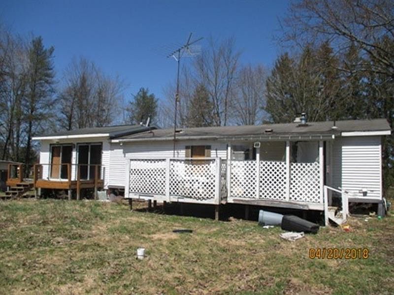 2nd image of 1358 Eau Claire Rd