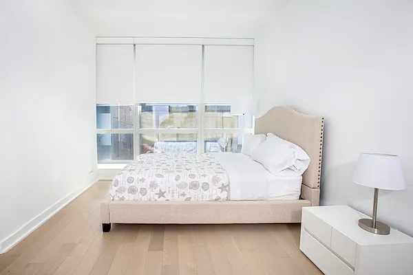 Rented by Keller Williams NYC | media 20