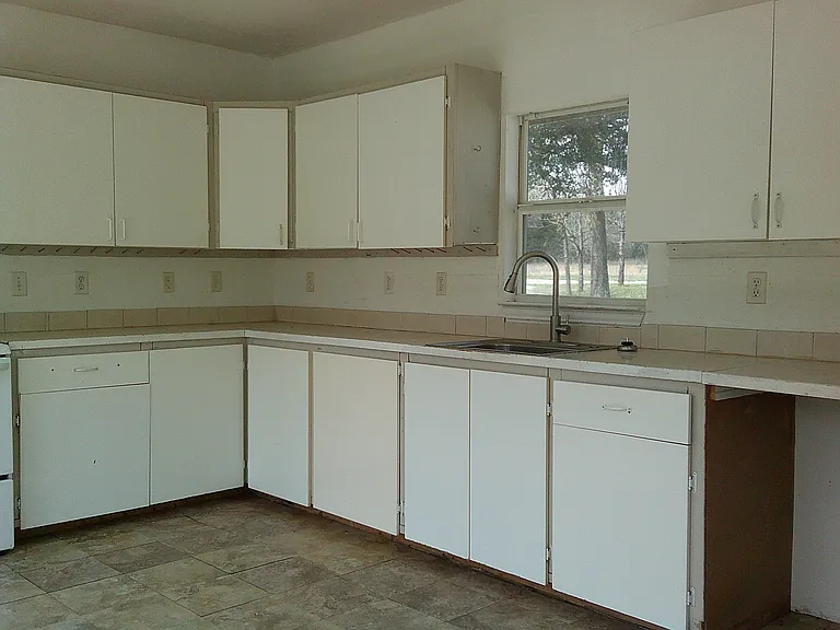 994 County Road 4700 — Photo 7
