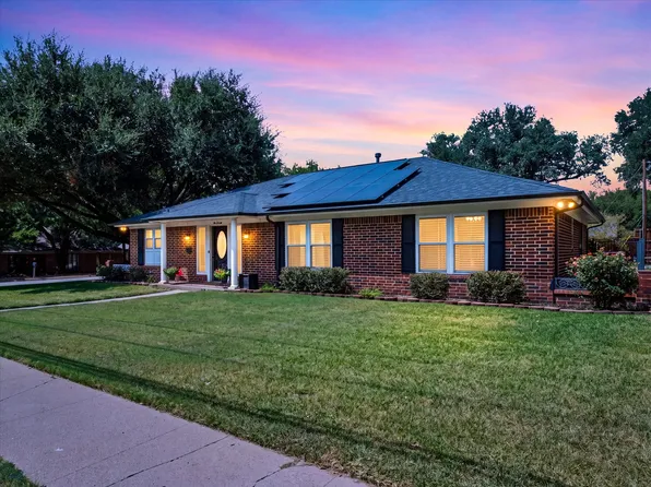 420 Cannon Dr, Hurst, TX 76054
