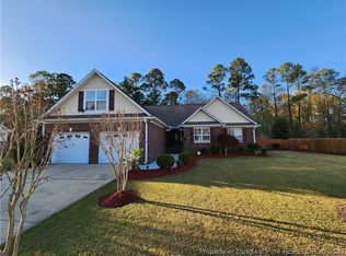 1925 Pineville Dr, Hope Mills, NC 28348