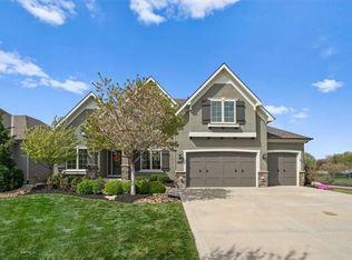 10563 W 168th Ter, Overland Park, KS 66221