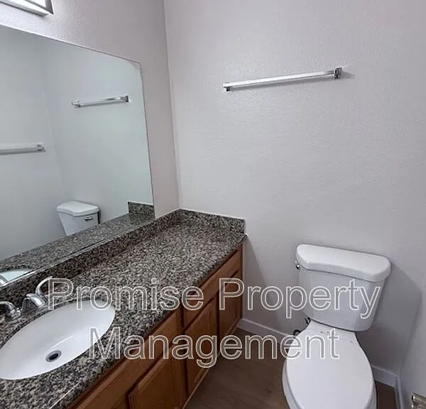 505 E Madison Ave E #75 — Photo 10