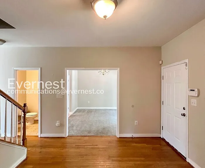 1713 Jacquelin St — Photo 10