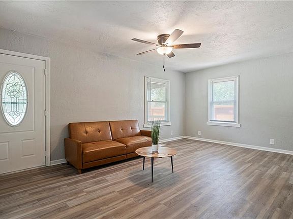 2nd image of 2109 N 30th St