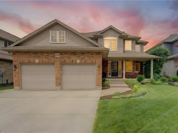 258 Laschinger Blvd, Wilmot, ON N3A 2G8