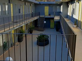 3293 W Cahuenga Blvd