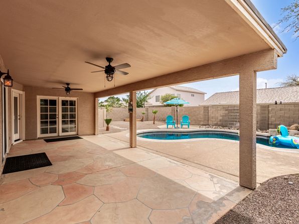 311 W Windsor Dr