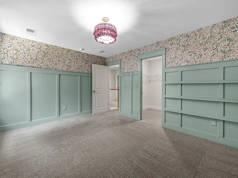 1037 Cortland Valley — Photo 34