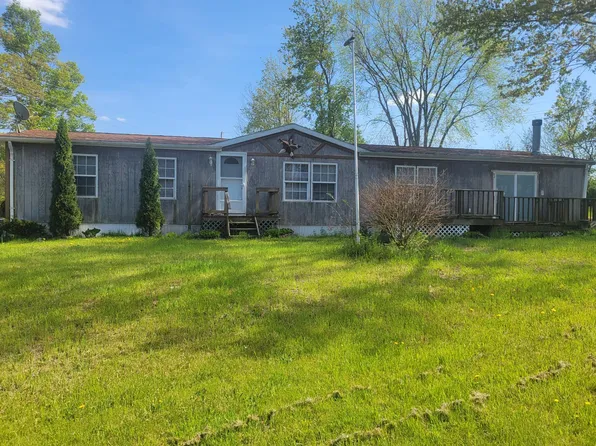 969 Old State Rd, Waterford, PA 16441