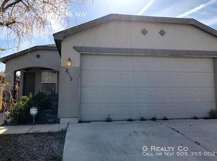 2432 Woodhill Dr NW, Albuquerque, NM 87120