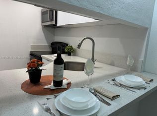 801 NW 47th Ave APT 410W, Miami, FL 33126