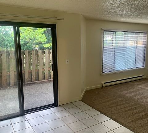 3rd image of 1609 1st St APT 11