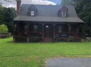 9401 Salem Church Rd, North Chesterfield, VA 23237