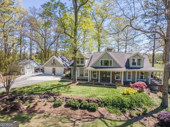 126 New Hope Cir, Fayetteville, GA 30214