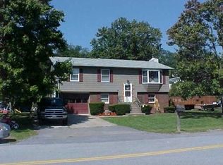 708 Claybrook Dr, Altoona, PA 16602