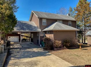 38 Fisherman St, Norfork, AR 72658