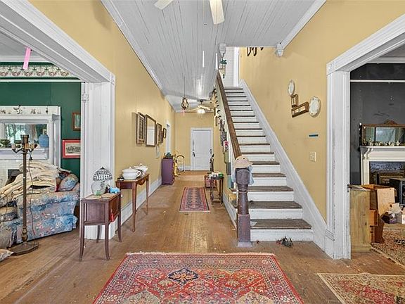 9th image of this home