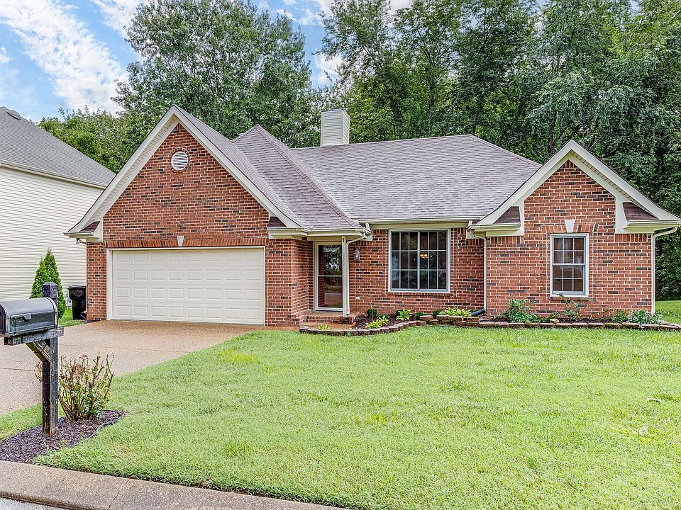 1st image of 1412 Clairmonte Cir