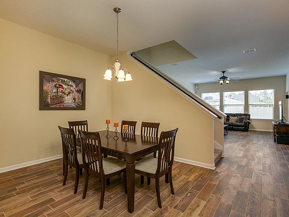 4th image of 1450 King Rail Ln