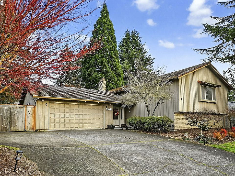 1st image of 2445 Debok Rd