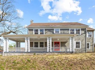 5349 Rockhill Rd, Kansas City, MO 64110