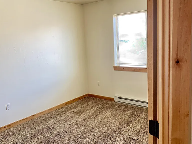 1220 Laurel St #3 — Photo 11