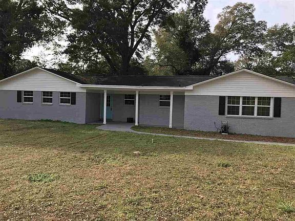 2nd image of 5811 Linda St